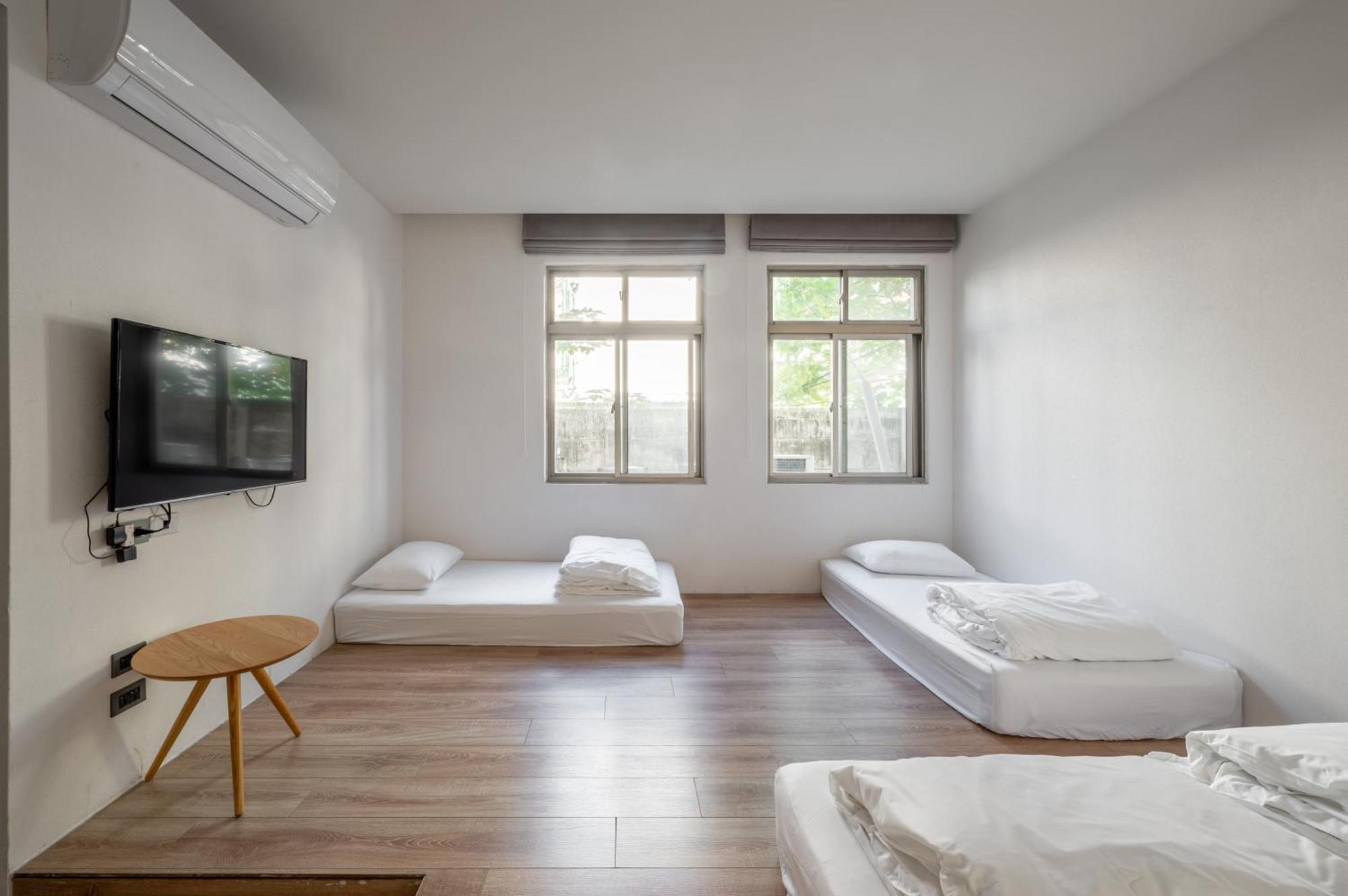 Light Hostel Hualien Exterior foto