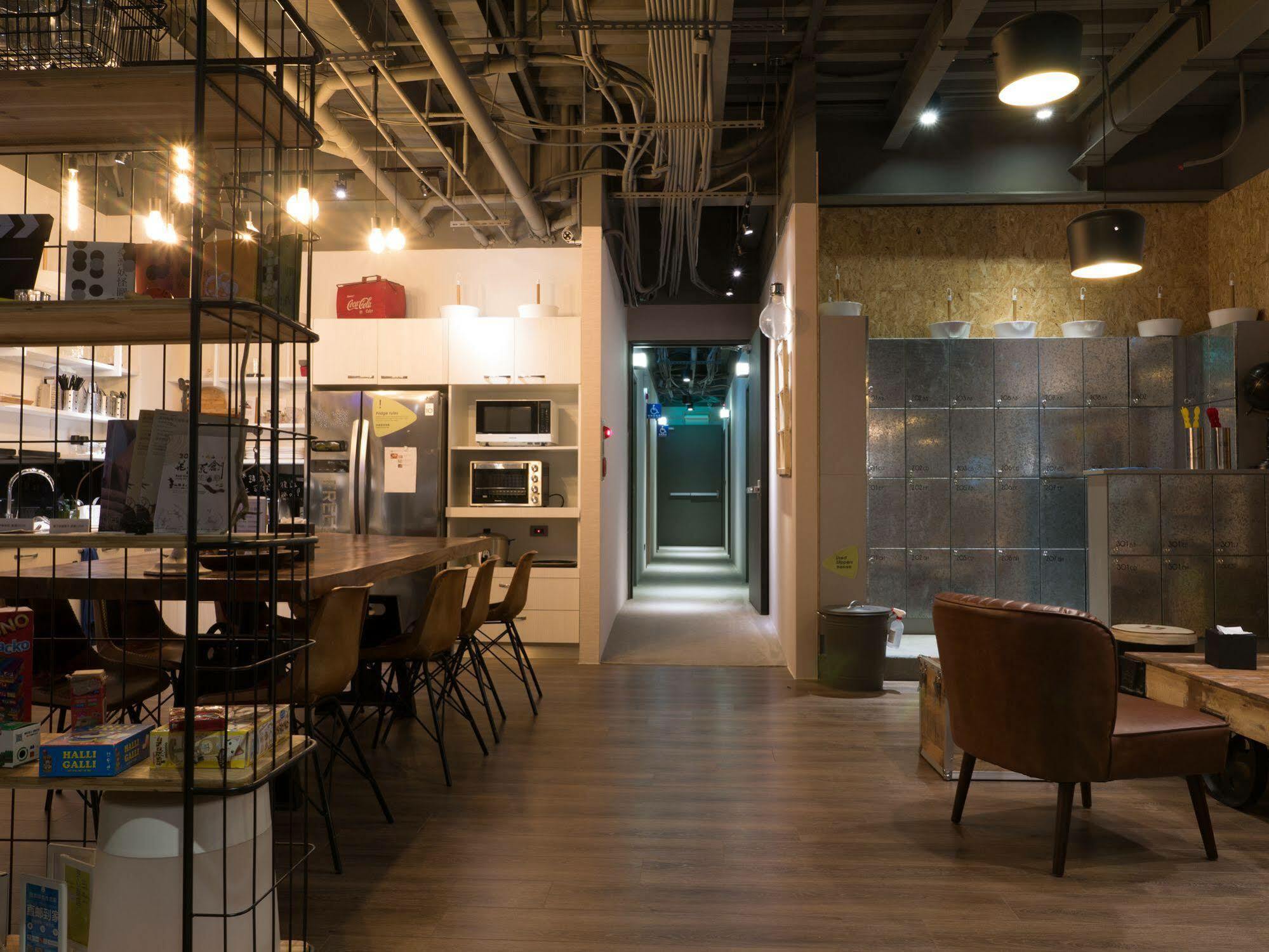 Light Hostel Hualien Exterior foto